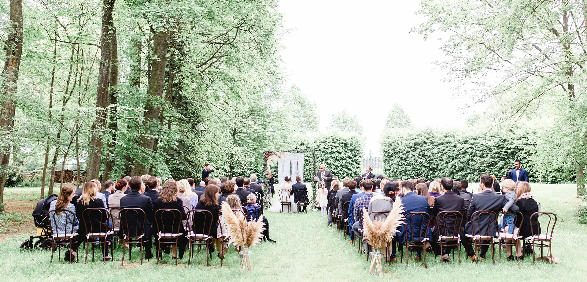 fotograf-hochzeit-schloss-duerrenmungenau-nuernberg-1920 Fotografin zur Hochzeit auf Schloss Dürrenmungenau bei Nürnberg