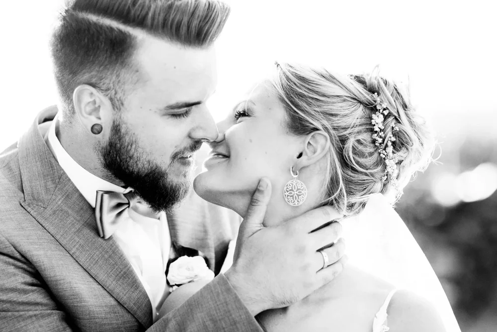 Hochzeitsfotograf Nürnberg im Standesamt Schwabach mit Afterwedding Shooting zur Hochzeit in Hochzeitslocation Nürnberg Gwächshaus