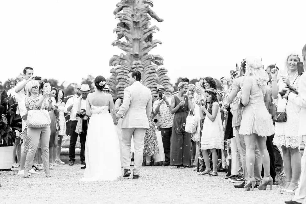 Fotograf bei Sektempfang zur Hochzeit in Bamberg in Hochzeitslocation Schloss Seehof