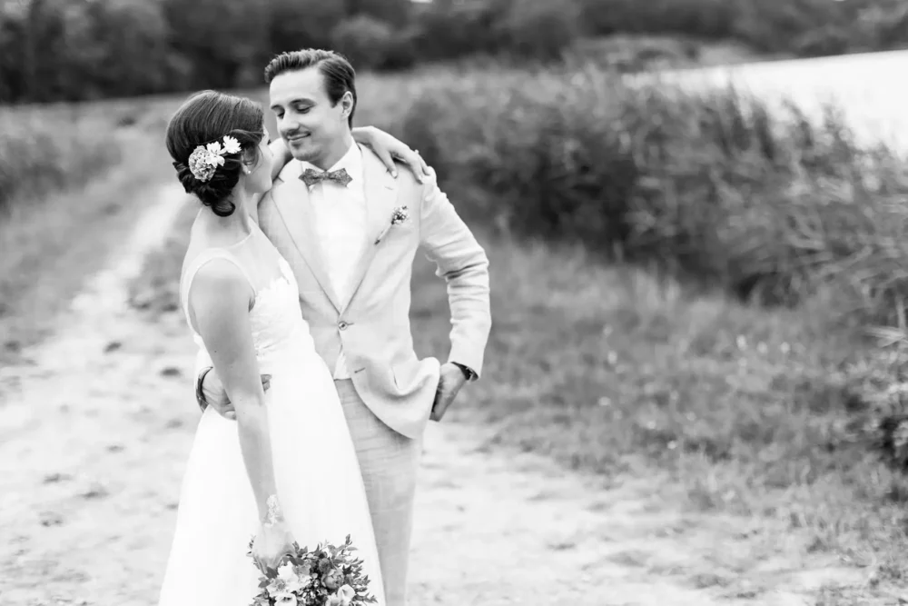 Brautpaarshooting mit Hochzeitsfotografin zur Hochzeit in Bamberg in Hochzeitslocation Schloss Seehof