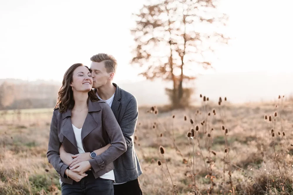 Paarshooting in Amberg mit Fotograf im Sonnenuntergang
