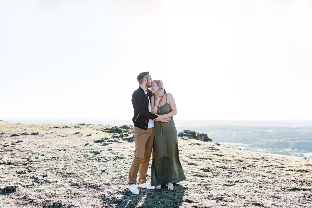 paarshooting-nuernberg-06 lockere Paarfotos im Sonnenuntergang mit Fotograf aus Amberg