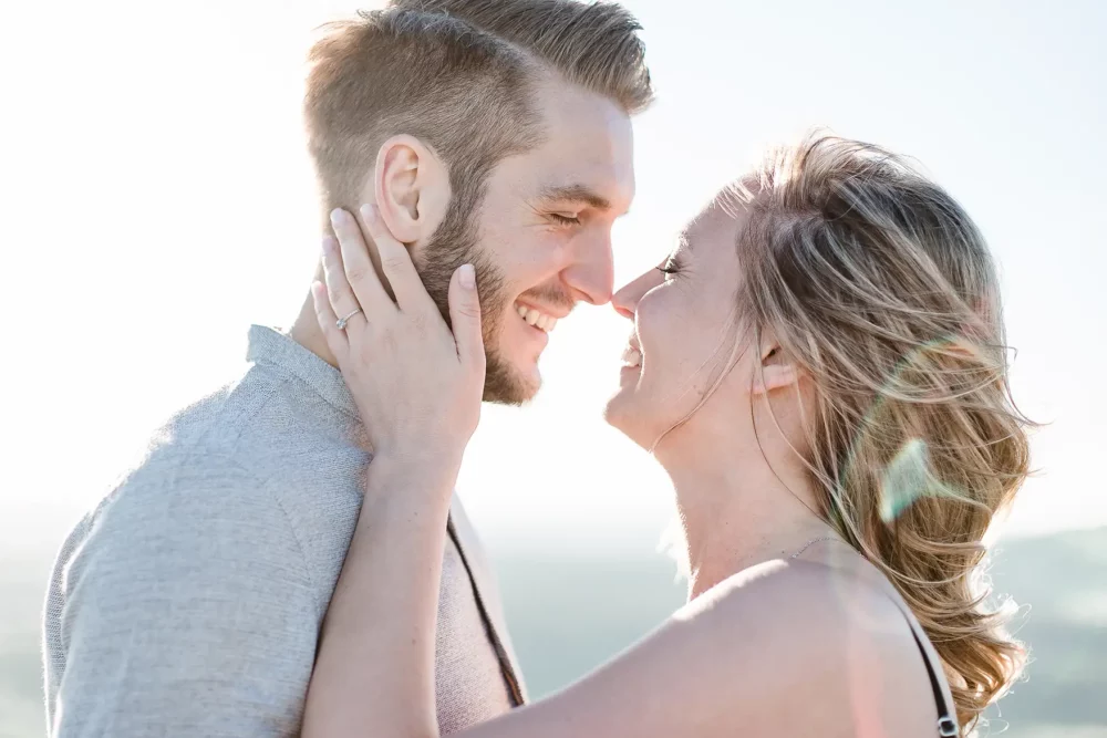 paarshooting-nuernberg-22 Paar bei Verlobungsshooting mit Fotografin in der Nähe von Nürnberg