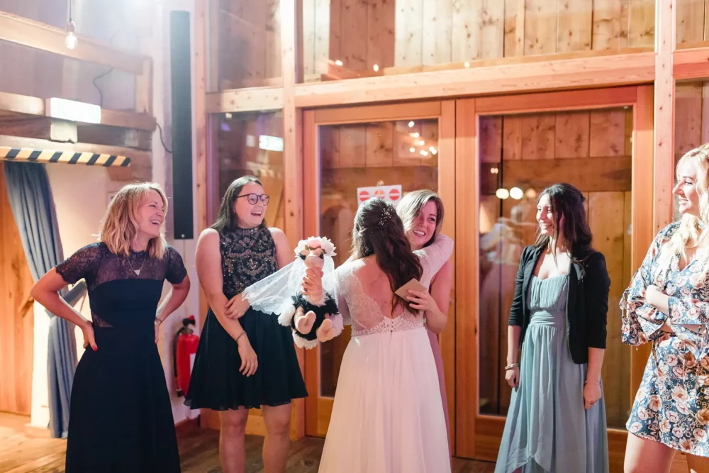 Brautstrauß Werfen zur Hochzeit im ACANTUS Hotel bei Nürnberg